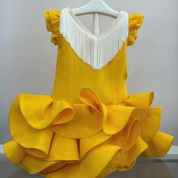 TRAJE DE FLAMENCA LISO CON FLECOS